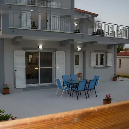 Villa Babis House Karavomylos